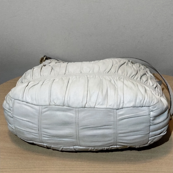 Prada Nappa Gaufre  CONCEPT HANDBAG - Picture 4 of 16